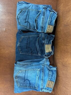 American Eagle Jeans Bundle- size 2